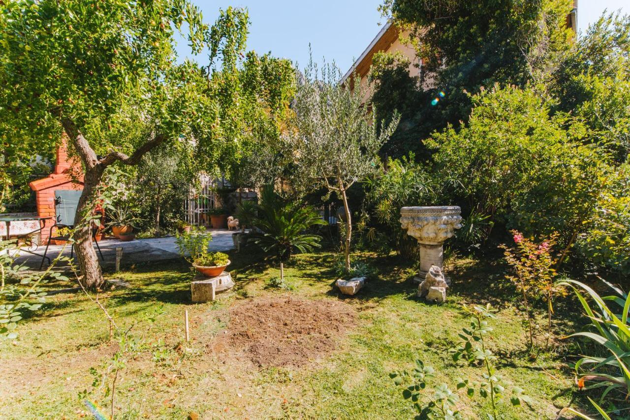 Holiday Home Katarina Omiš Eksteriør bilde
